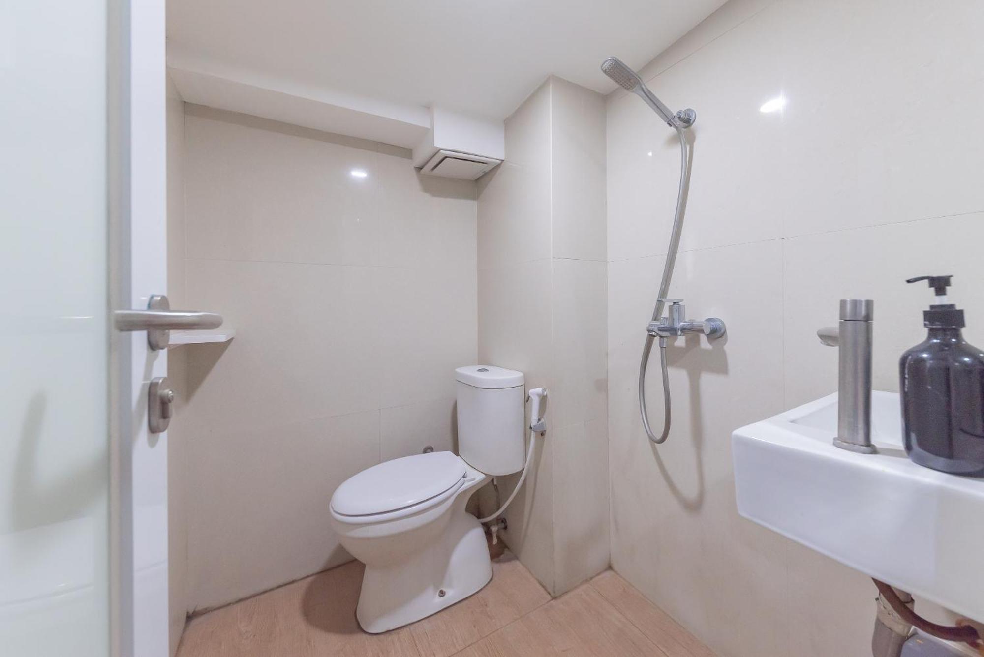 Hotel Reddoorz At Kiara Cozy Kircon